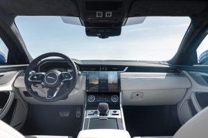 Nuova Jaguar XF 2021