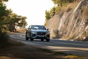 Nuova Jaguar F-PACE 2021