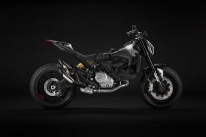 Ducati Monster 2021 (1)