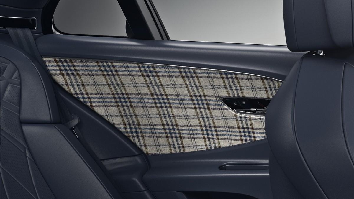 Bentley nuovi interni personalizzati 2020