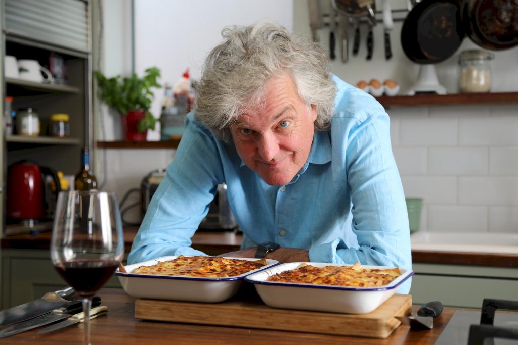 Oh Cook: il programma di cucina di James May è in arrivo
