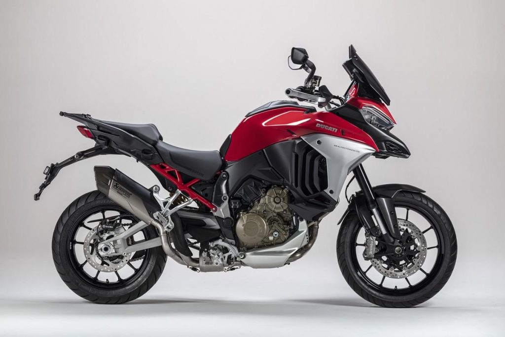 Accessori Ducati Multistrada V4: carattere ancora più sportivo con Akrapovič