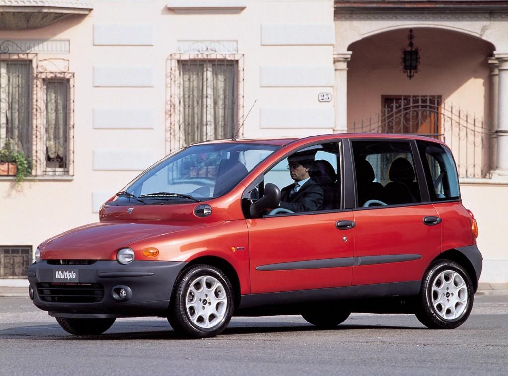 Dopo 24 anni gli inglesi hanno capito la Fiat Multipla. Era ora!