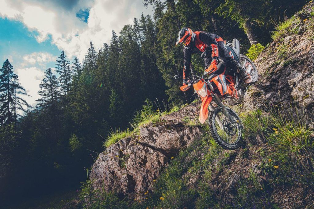 KTM 690 Enduro R 2021 ancora più versatile e divertente!