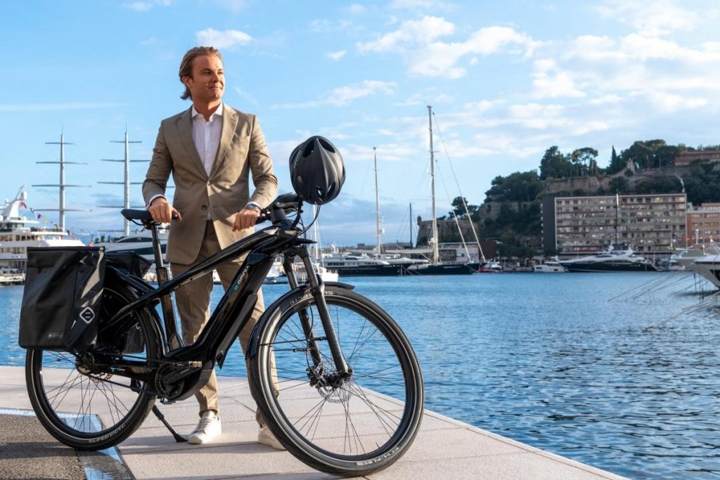 Bianchi e-Omnia: la gamma completa della e-bike