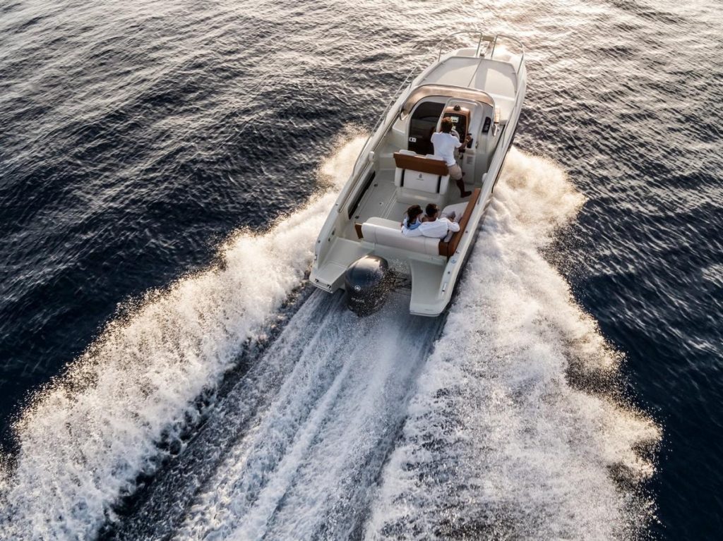 Invictus Yacht collezione Capoforte: le nuove serie CX, SX e FX