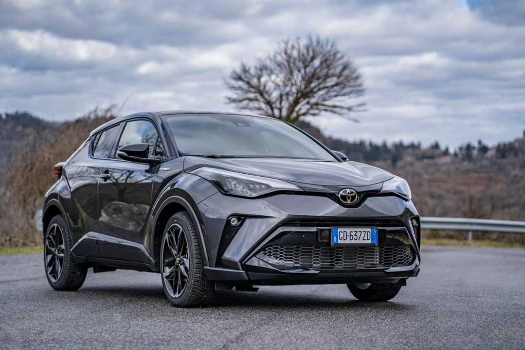 Nuovo Toyota C-HR GR Sport a partire da 37.600 €