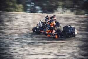 KTM 1290 Super Adventure 2021 (7)