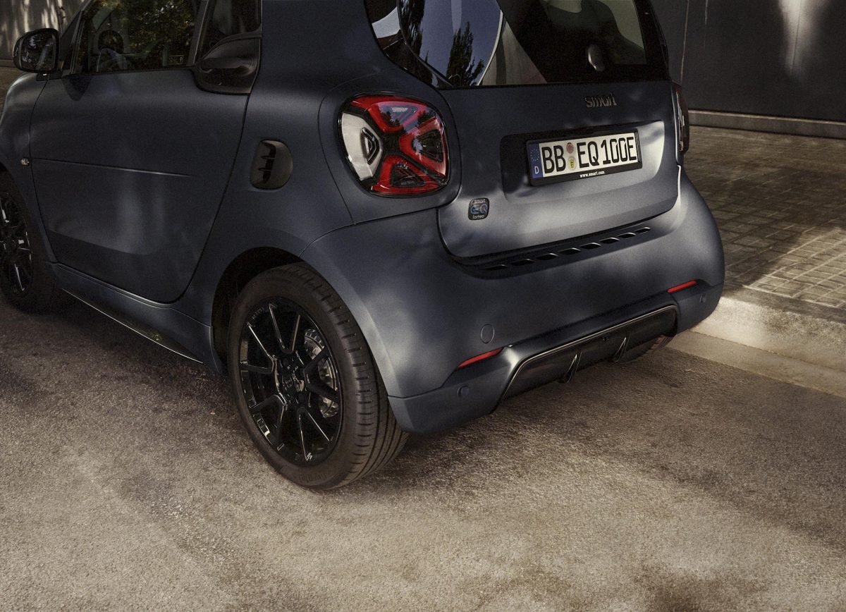 smart EQ fortwo edition bluedawn