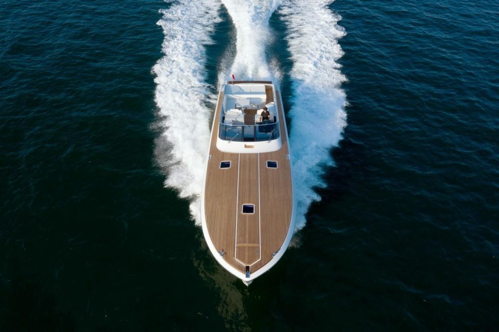 Nuovo Itama 62S: l’open yacht classico e senza tempo