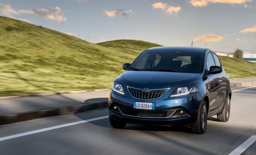 Nuova Lancia Ypsilon 2021