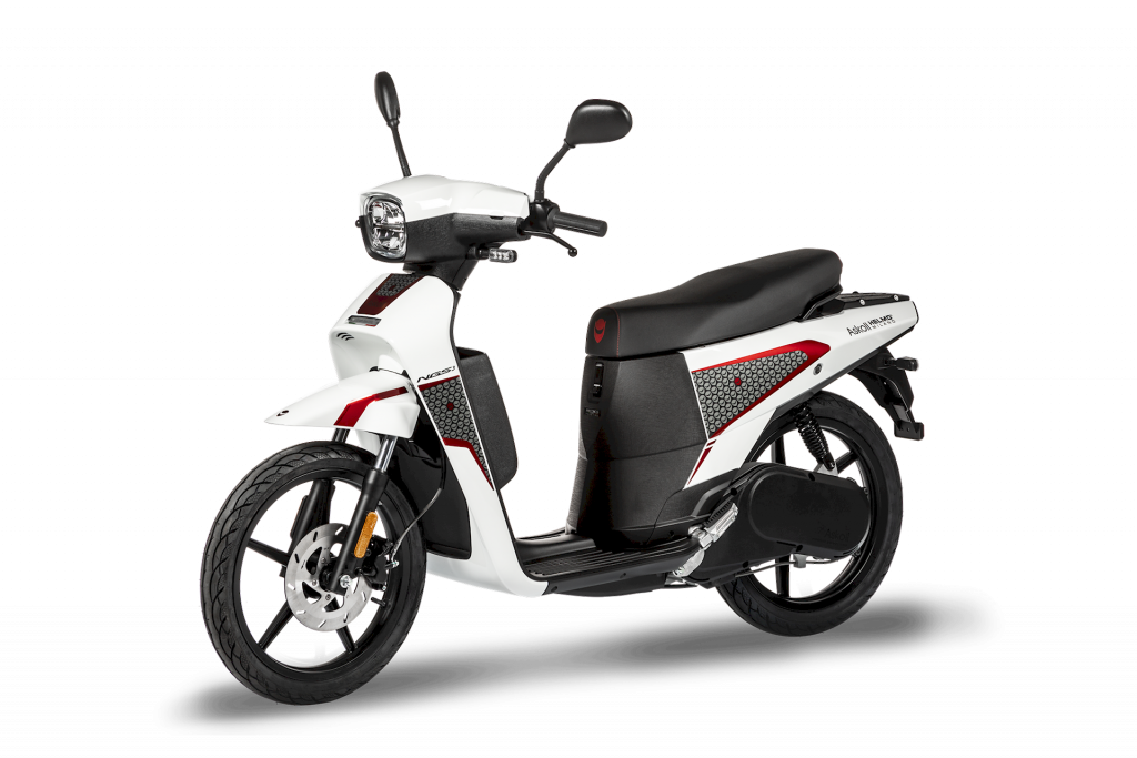 Askoll NGS3 by Helmo Milano è lo scooter elettrico stiloso da città