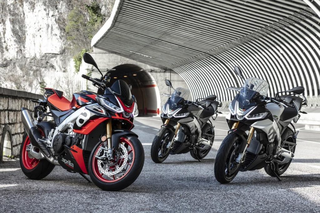 Aprilia Tuono V4 2021: due nuove versioni per la Hypernaked!