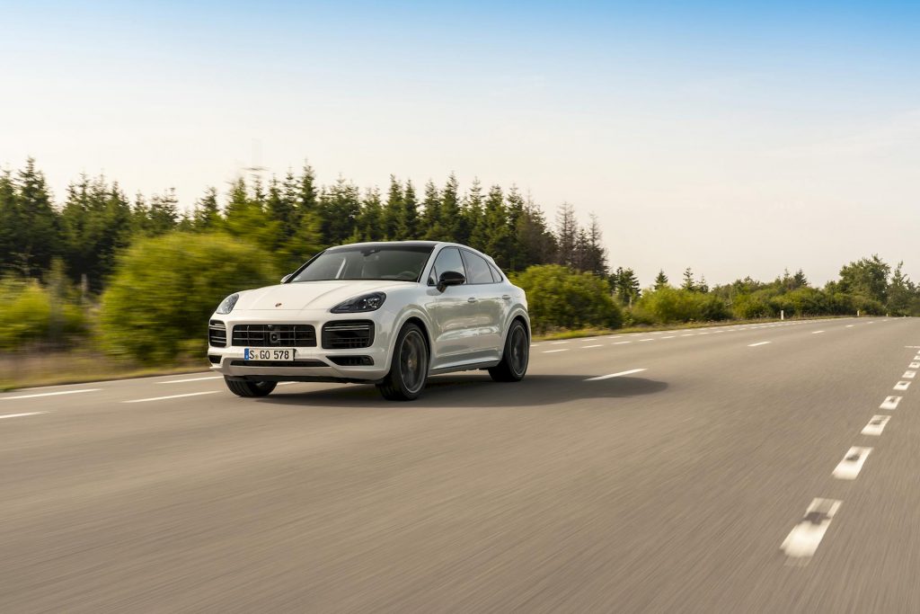 Porsche Cayenne e-Hybrid Turbo S Coupé: primo contatto con il 680 CV!