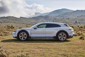 Porsche Taycan Cross Turismo