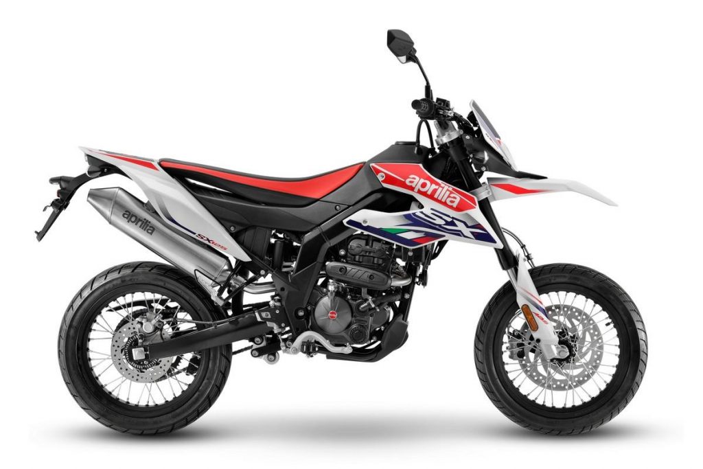 Aprilia SX e RX 125 2021: le grintose fun bike più divertenti e sicure