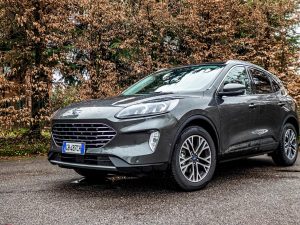 Ford Kuga EcoBlue Hybrid