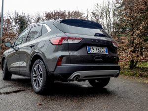 Ford Kuga EcoBlue Hybrid