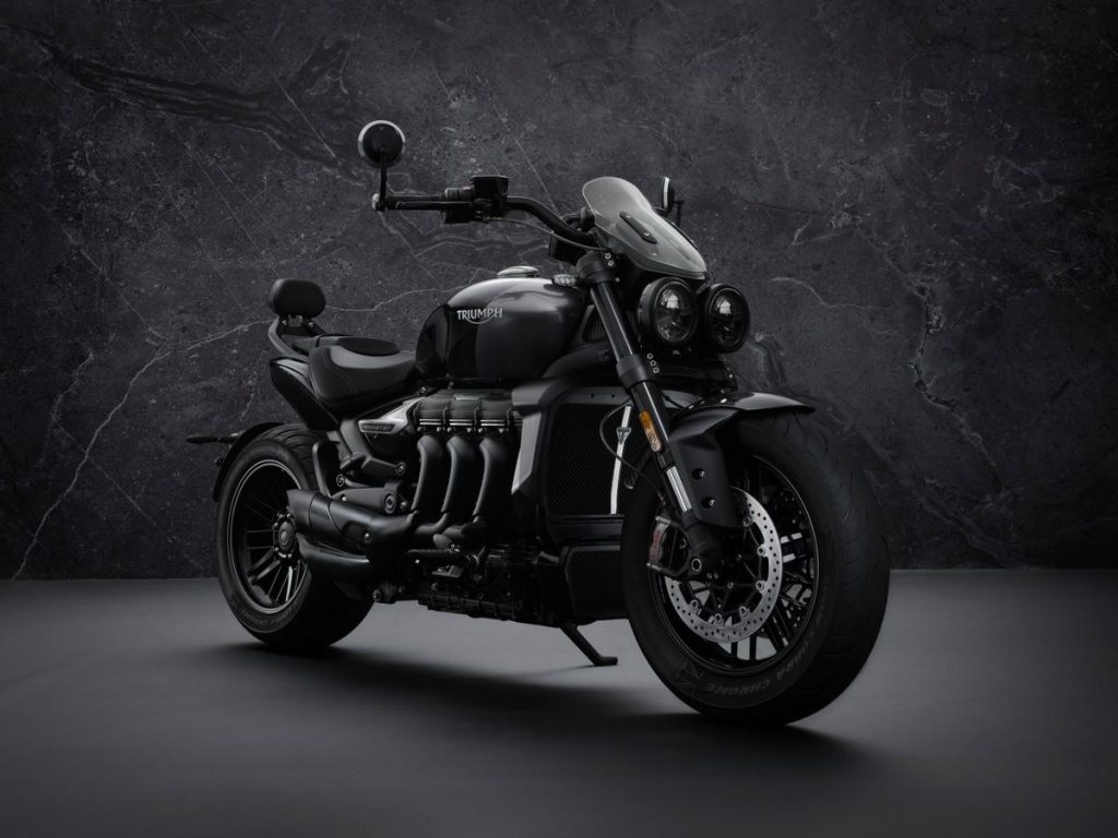 La Triumph Rocket 3 2021 con motore a 3 cilindri in linea da 2.500 cc è pazzesca