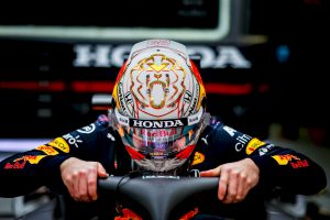 f1 2021 Max Verstappen vince se