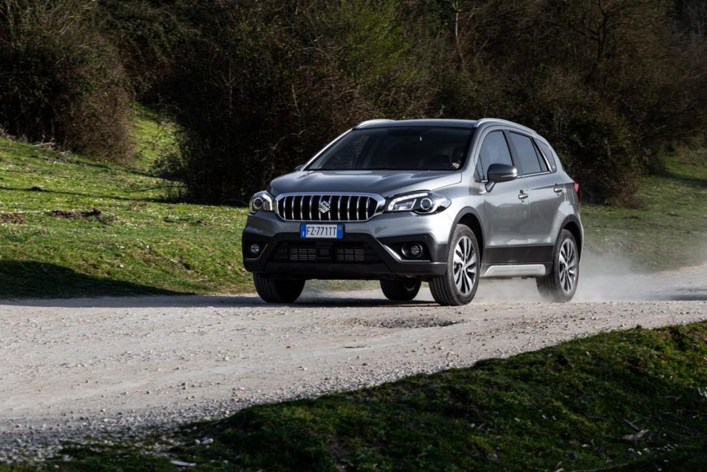 Suzuki S-Cross Hybrid 2021 ora con cambio automatico