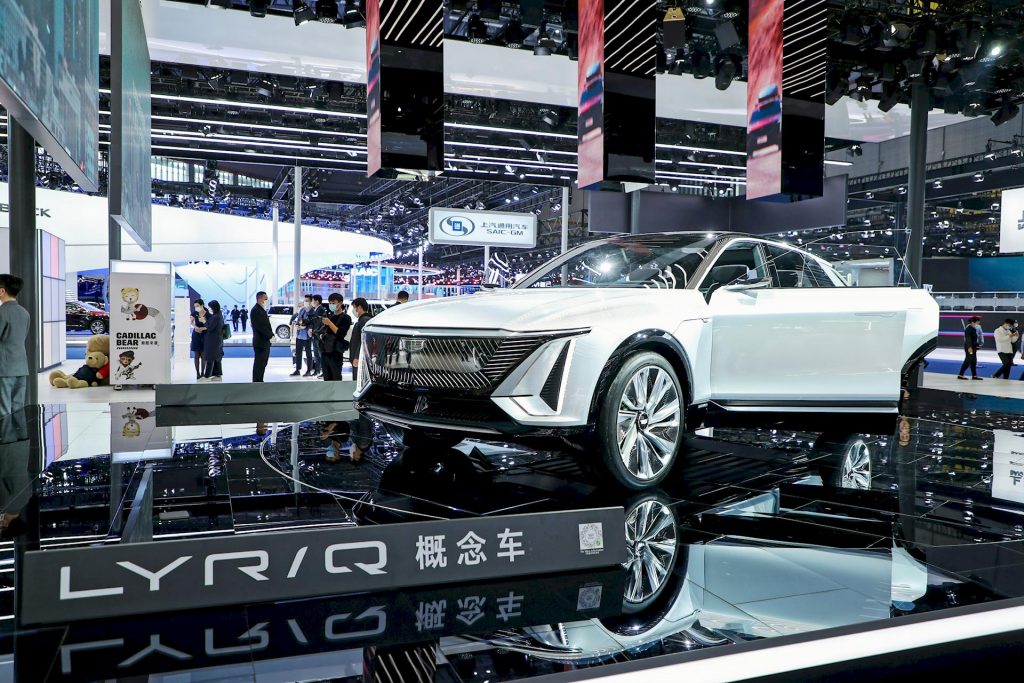 Con la nuova Cadillac Lyriq presentata a Shanghai anche GM propone un SUV elettrico