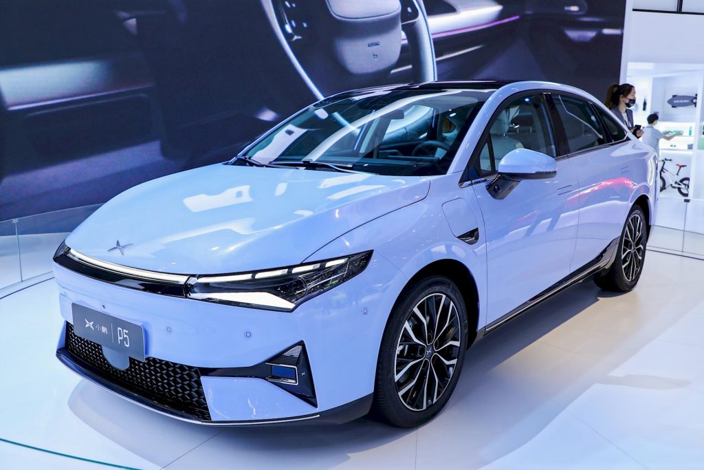 XPeng P5: la prima auto elettrica “intelligente” al Salone di Shanghai 2021
