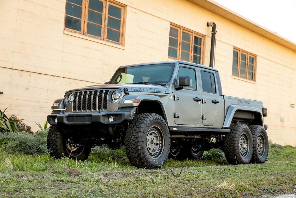 La Jeep Gladiator 6×6 è la sei ruote da 132.000 dollari per chi non deve chiedere, mai.