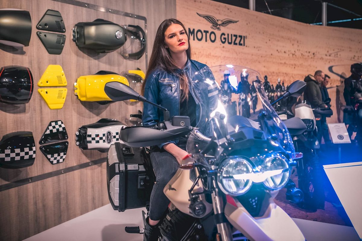 Motor_Bike_Expo_stand_Moto_Guzzi
