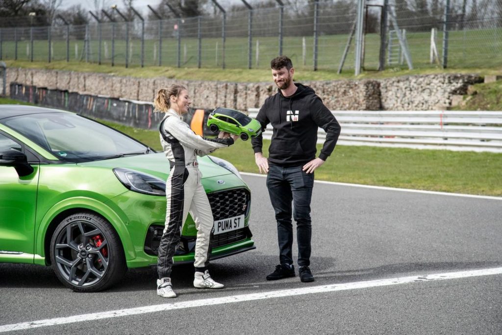 Ford Puma ST vs Ford Puma RC Radio comandata: chi vincerà?