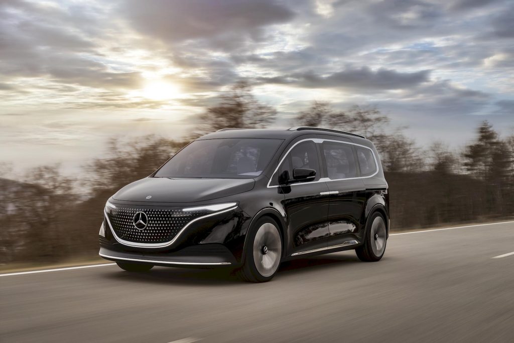 Mercedes Concept EQT: il mini-van per famiglia e amici