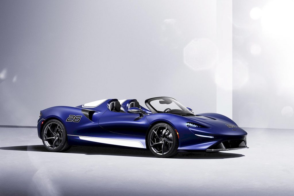 McLaren Elva, arriva la versione con parabrezza