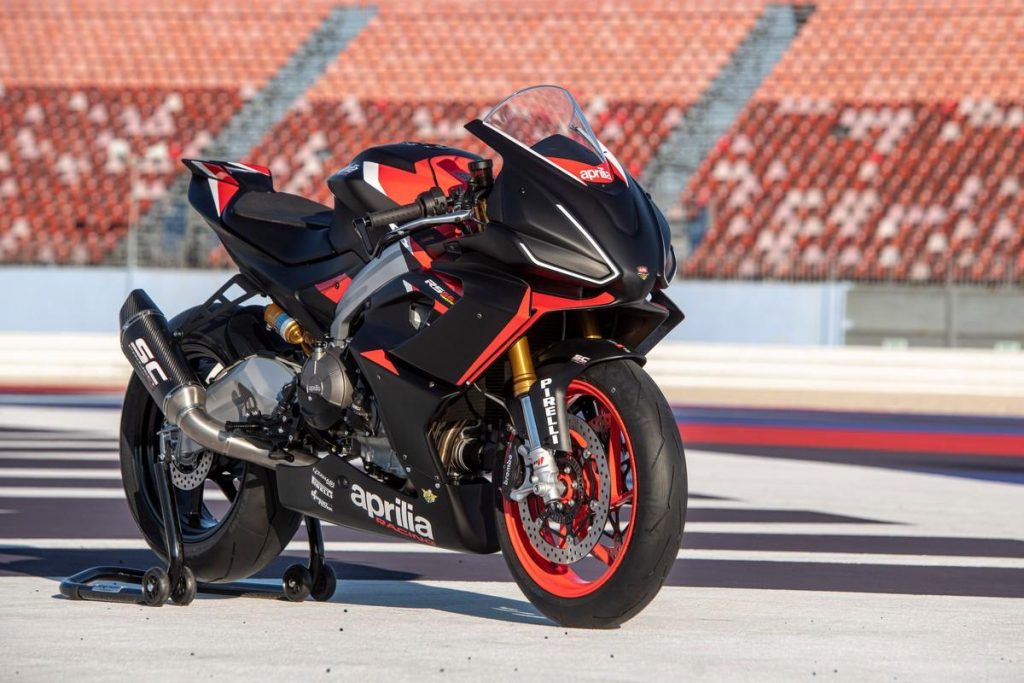 Aprilia RS 660 Trofeo: la sportiva potente e leggera per il divertimento in pista