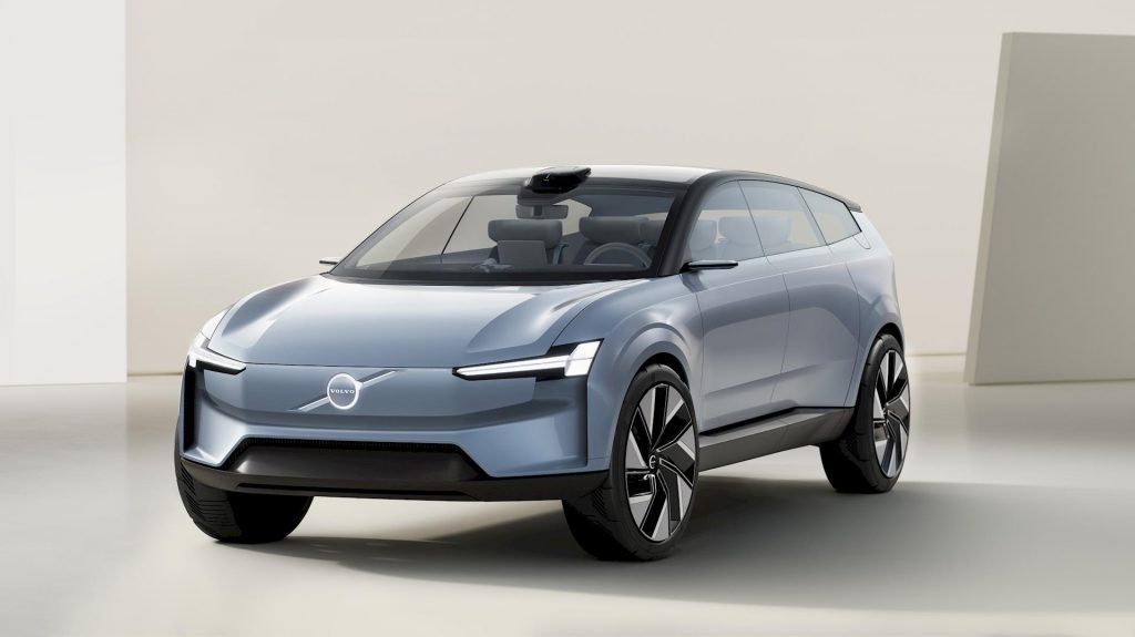 Volvo Concept Recharge: il nuovo inizio parte dal passato