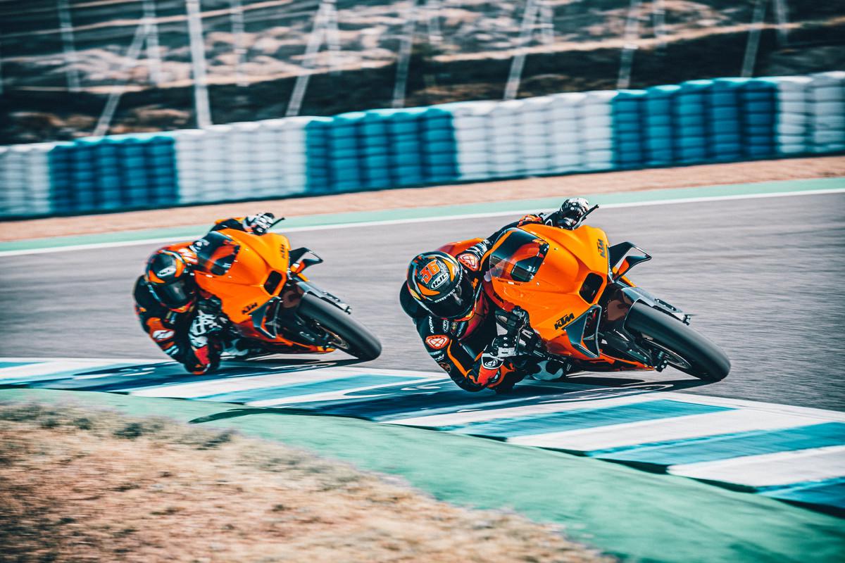 KTM RC 8C