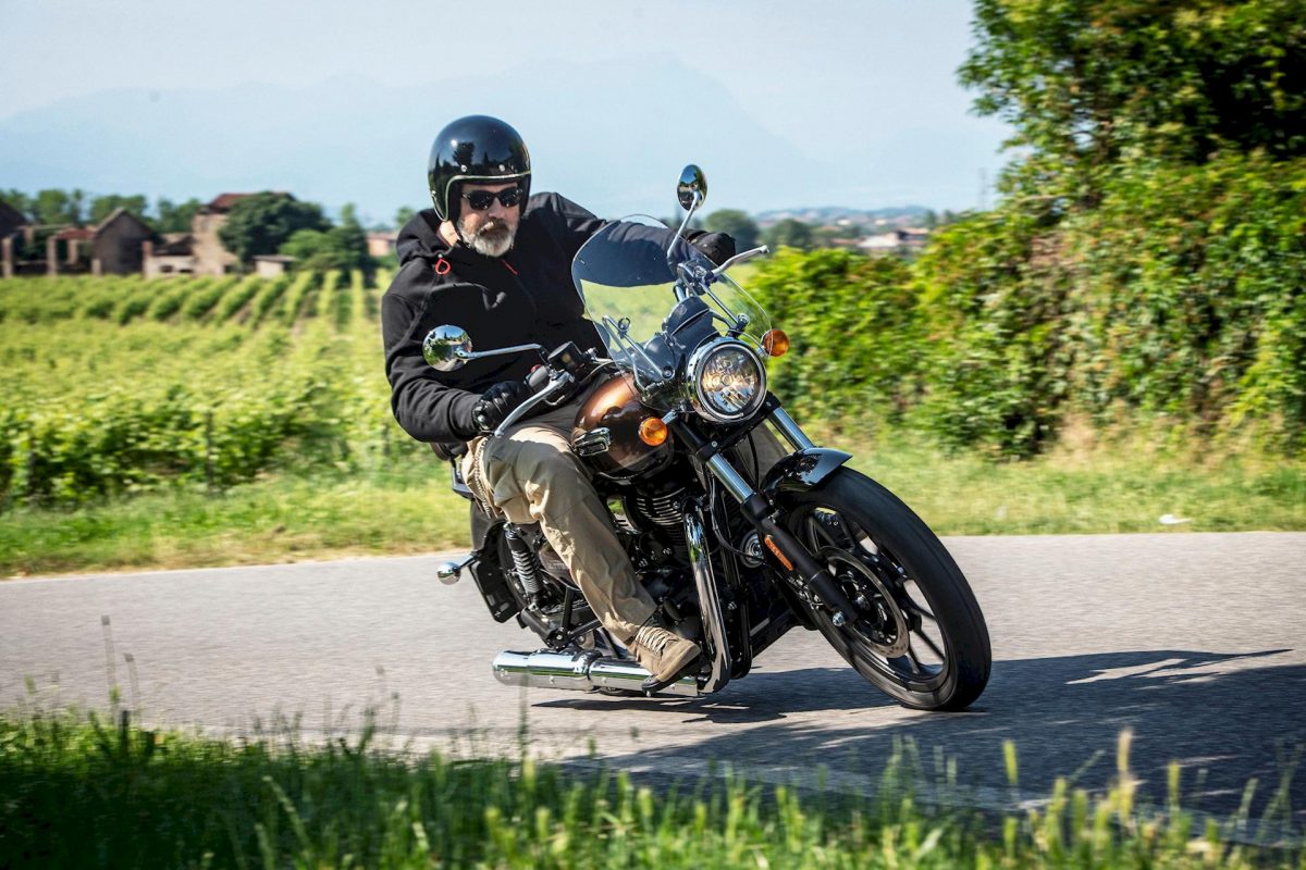 Royal Enfield Meteor 350 Supernova test