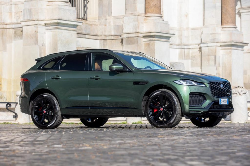 Jaguar F-Pace Greenstone e Greystone: le nuove limited edition a partire da 72.900 euro