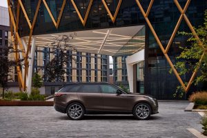 Range Rover Velar Auric Edition