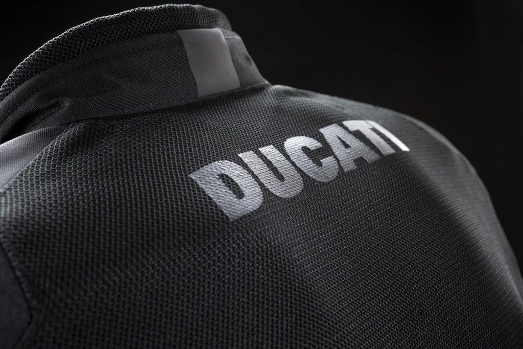 Giacche moto estive Ducati: Speed Air C2, Flow C3 e Tex Summer C2