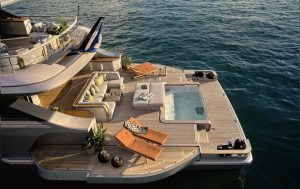 Benetti Oasis Deck