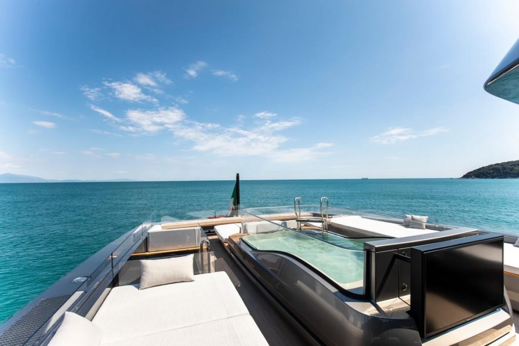 Baglietto Panam: il motor yacht debutta al Cannes Yachting Festival 2021