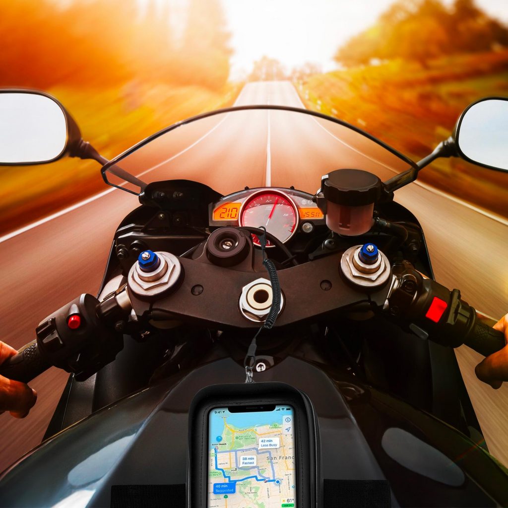 Porta cellulare moto Celly: Ridecase e Ridemagnet, i nuovi supporti per le due ruote