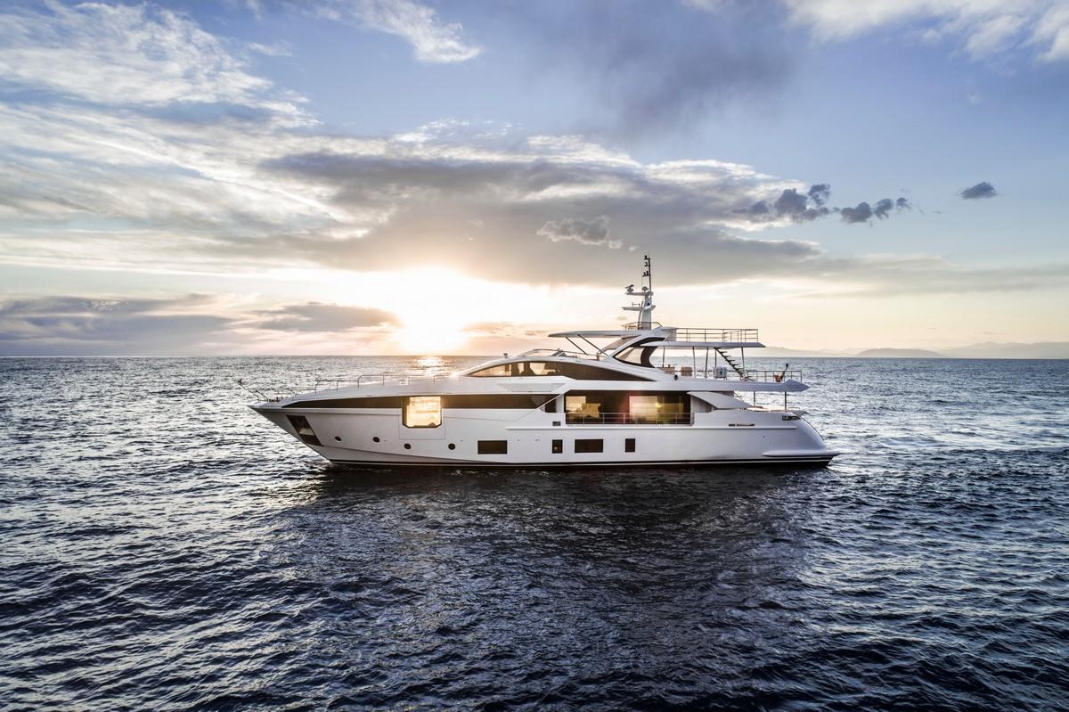 Monaco Yacht Show 2021 Azimut