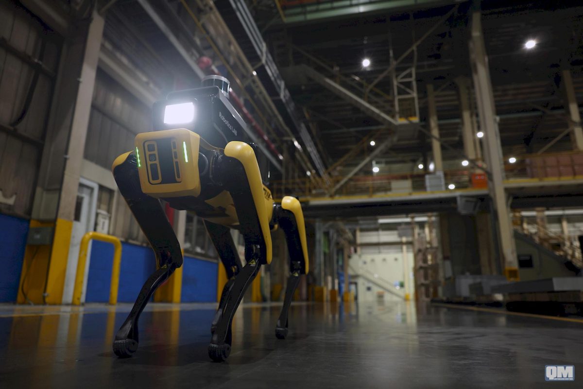 Hyundai Factory Safety Service Robot Boston Dymamics
