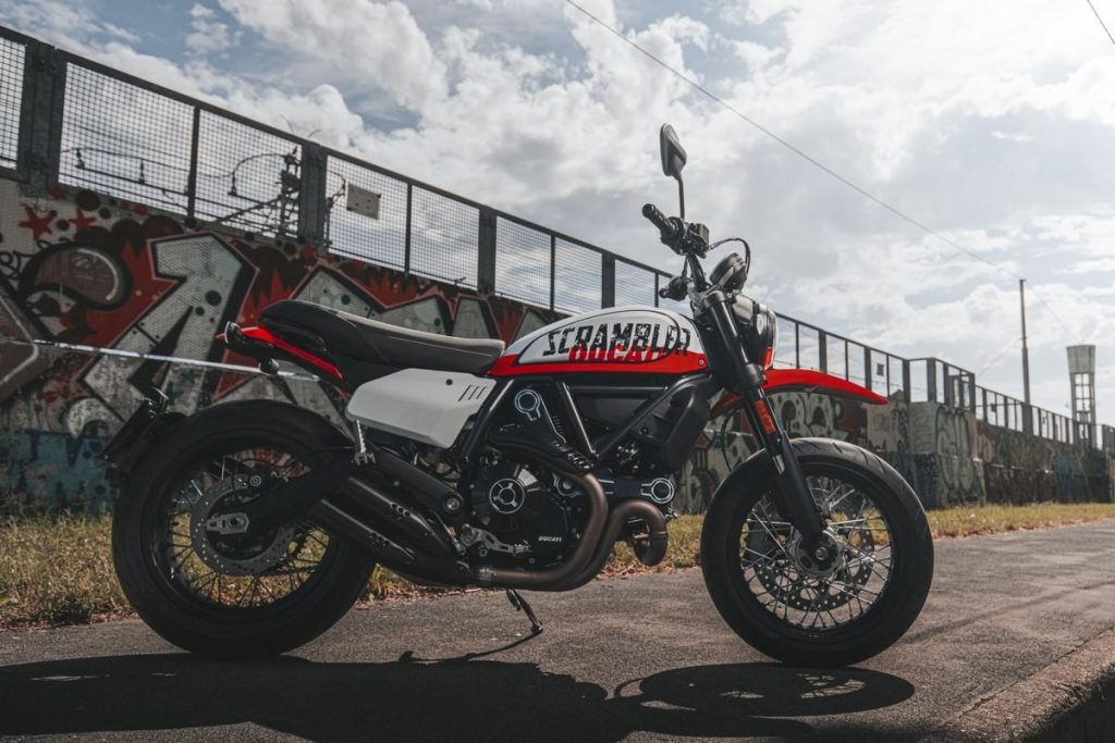 Ducati Scrambler Urban Motard: la moto divertente e dall’attitudine sportiva