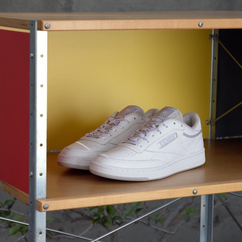 Reebok x Eames Club C Monotone Pack: la sneaker che rende omaggio al design Eames