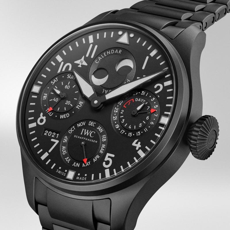 IWC Pilot’s Watch Top Gun Ceratanium