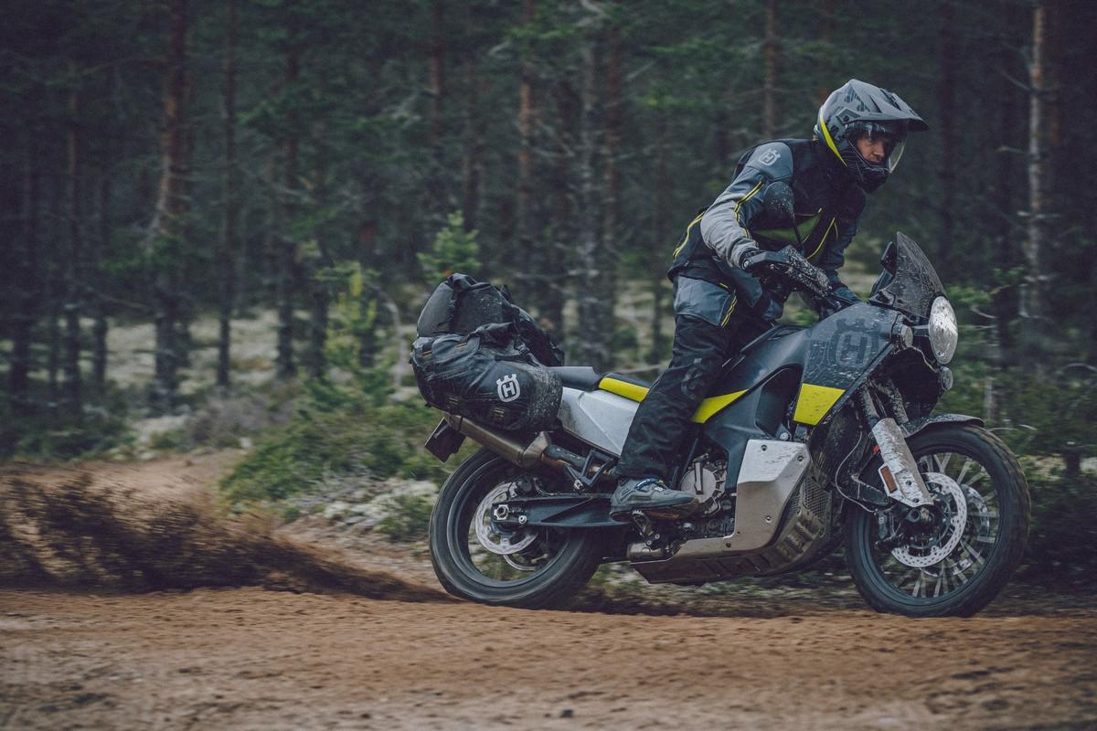 Husqvarna Motorcycles Norden 901