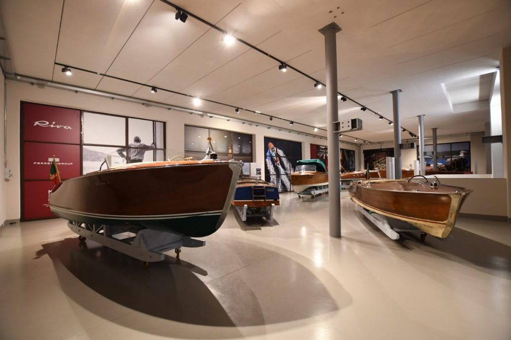 Museo Barca Lariana Riva: esposti sette motoscafi dello storico cantiere di Sarnico