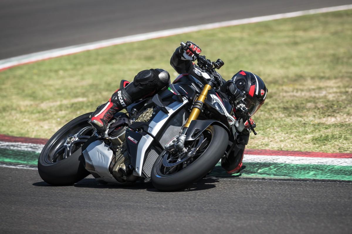 Ducati Streetfighter V4 SP 2022